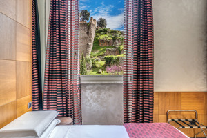 Double Room with View