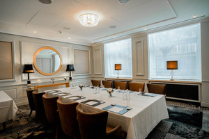 Opernsalon