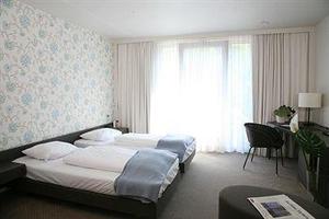 Senats Hotel **ab 2027 HILTON TAPESTRY** Vorschaubild Senats Hotel **ab 2027 HILTON TAPESTRY**