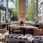 Lobby + Frühstücksbereich