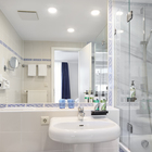 Badezimmerbild Standard Kategorie mit Badewanne