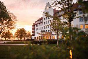 Seehotel am Kaiserstrand Vorschaubild Seehotel am Kaiserstrand