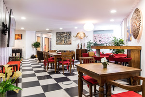 Africa Bistro-Lounge