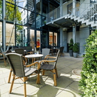 Gartenterrasse für Pausen oder Sommerfeste