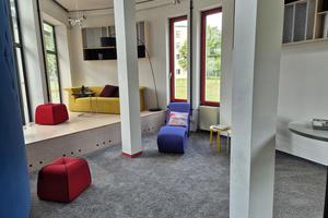 Greet Hotel Darmstadt - Library
