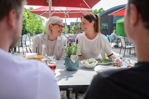 Rhön Park Hotel | Außenterrasse RhönParkArena