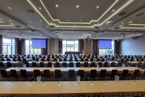 FORUM 1-4, parlamentarisch