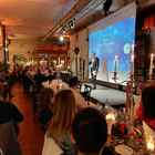 Bibliothek: Firmen-Weihnachtsfeier 200 Mitarbeiter