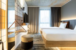 Moxy Outletcity Metzingen Vorschaubild Moxy Outletcity Metzingen