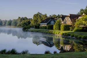 Resort Lüneburger Heide - Unsere Häuser direkt am See