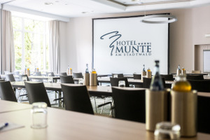 Blick auf unsere 3x4m Leinwand