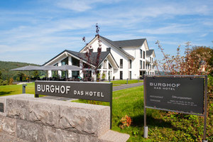 Vorschaubild BURGHOF - DAS HOTEL